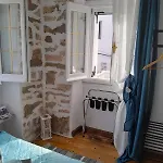 Archontissa Sea View House Μεσογγή