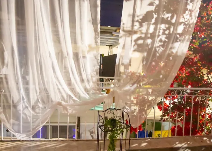 Archontissa Sea View House شقة
