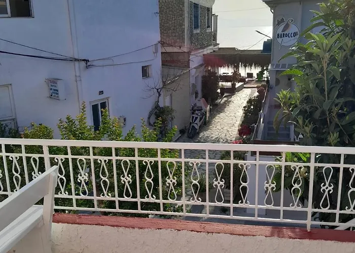 Archontissa Sea View House شقة *